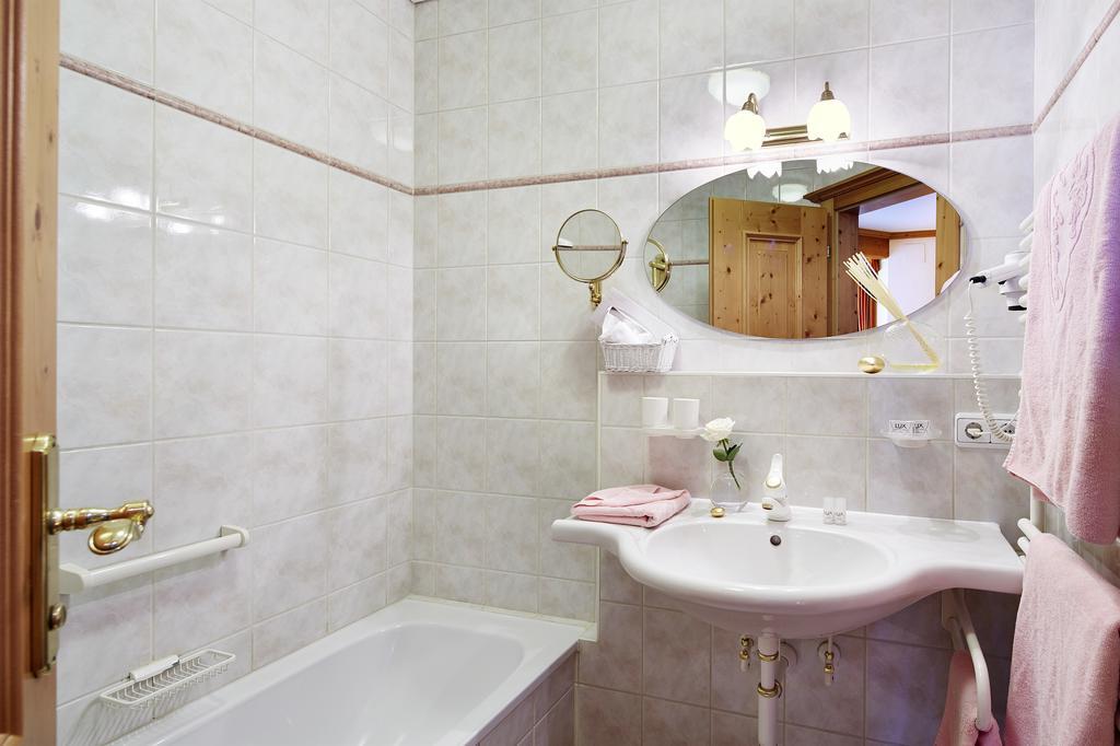 Villa Angela Mayrhofen Ngoại thất bức ảnh
